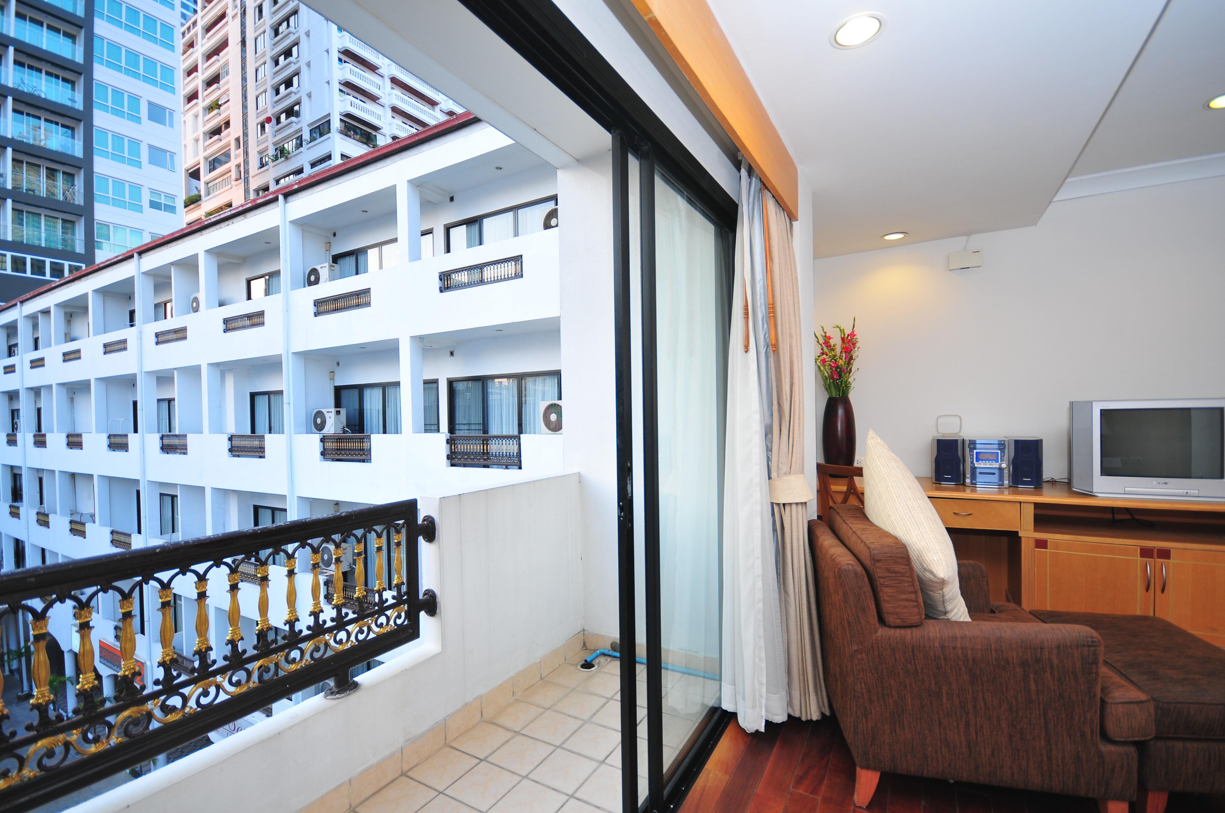 Admiral Suites Bangkok Kamer foto